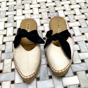 Zara mules. White and black. Size 37